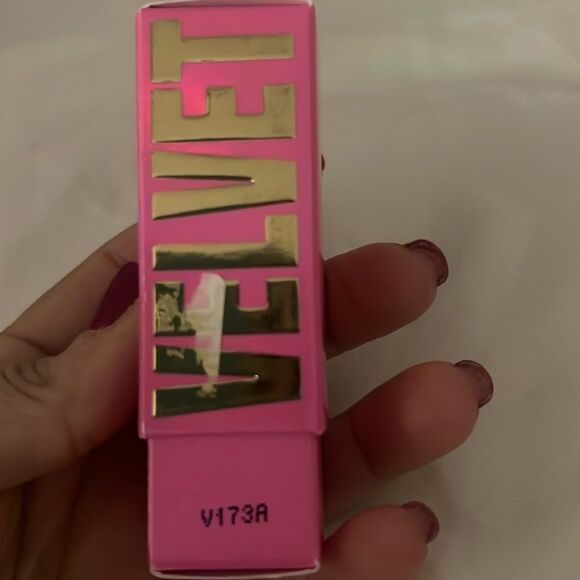 NIB Jeffree Star Velvet Trap Lipstick in God's Gift - Picture 5 of 6